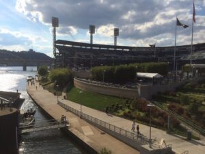 outdoor places to take pictures in Pittsburgh